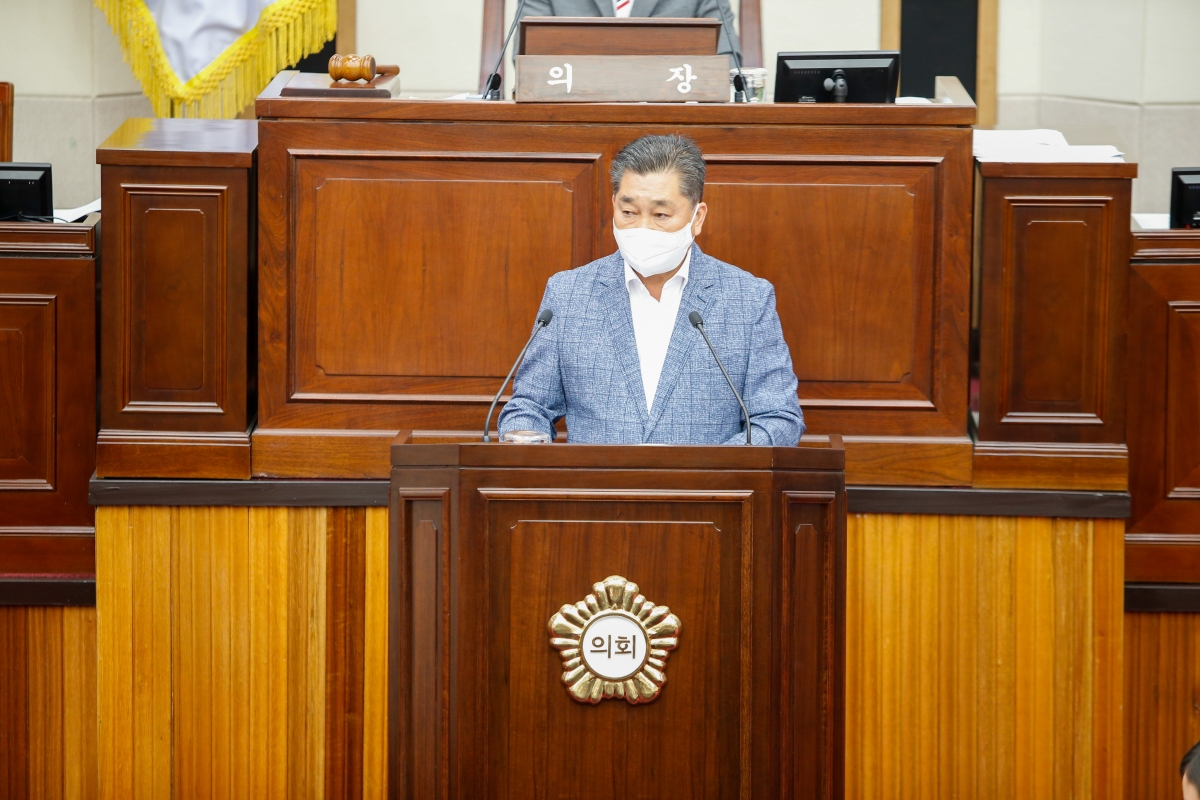 20220705-073[_P7U2890-제259회 임시회 제1차 본회의시 산업건설위원장에 당선된 박세채 의원 당선 인사.JPG