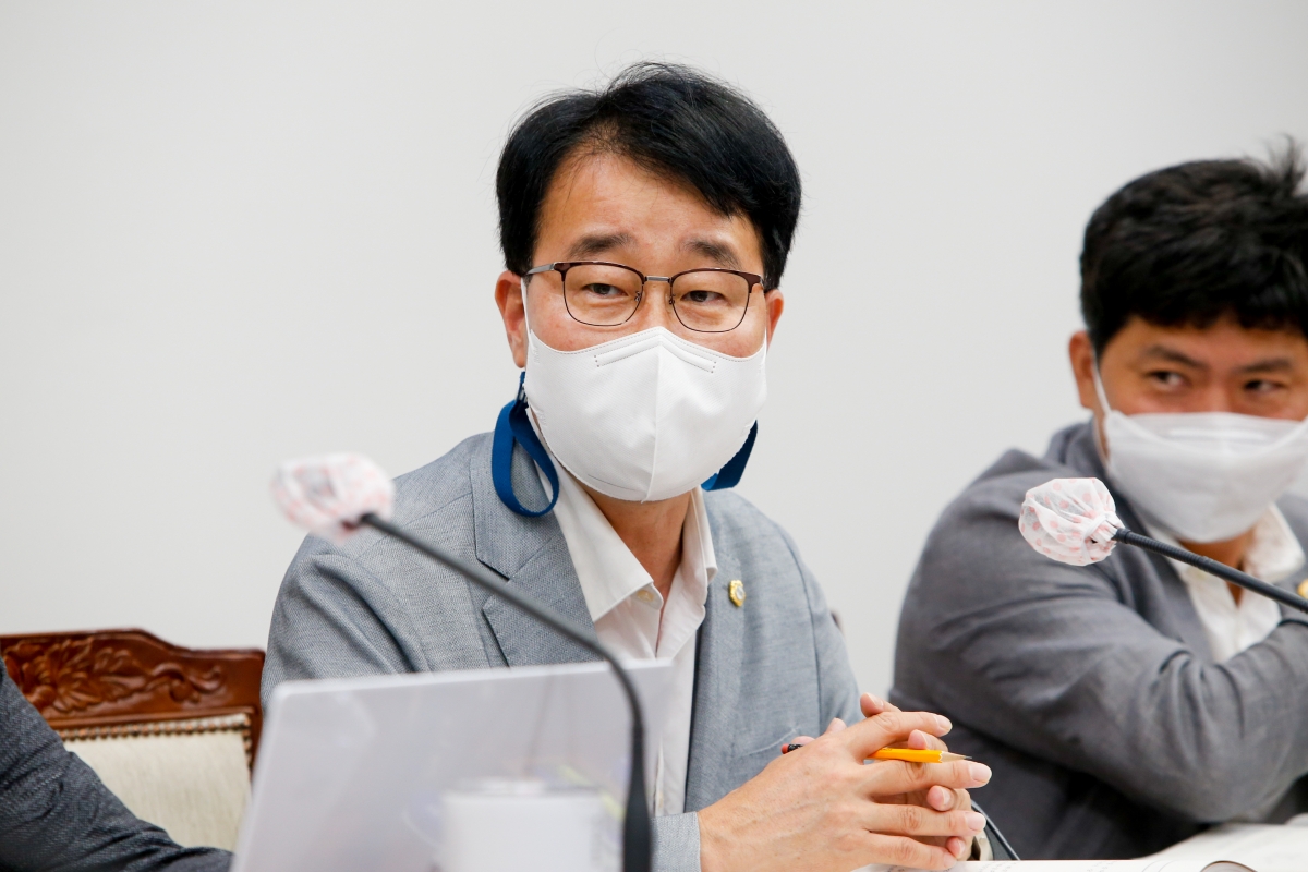 20220714-006[_P7U4541-제260회 임시회시 기획행정위원회 소관 2022년도 주요업무 보고의 건 활동.JPG