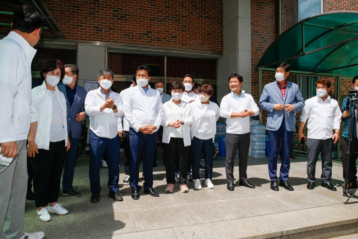 20220715-002[_P7U4785-제60회 경북도민체전 참가 구미시선수단 포항시 현지방문 격려.JPG