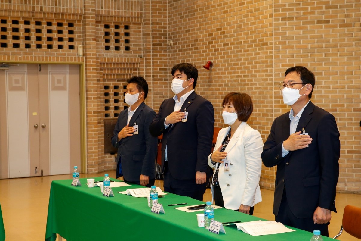 20220829-006[_P7U9453-민주평통 구미시협의회 제20기 지역대표 자문의원 위촉장 전수 및 간담회.JPG