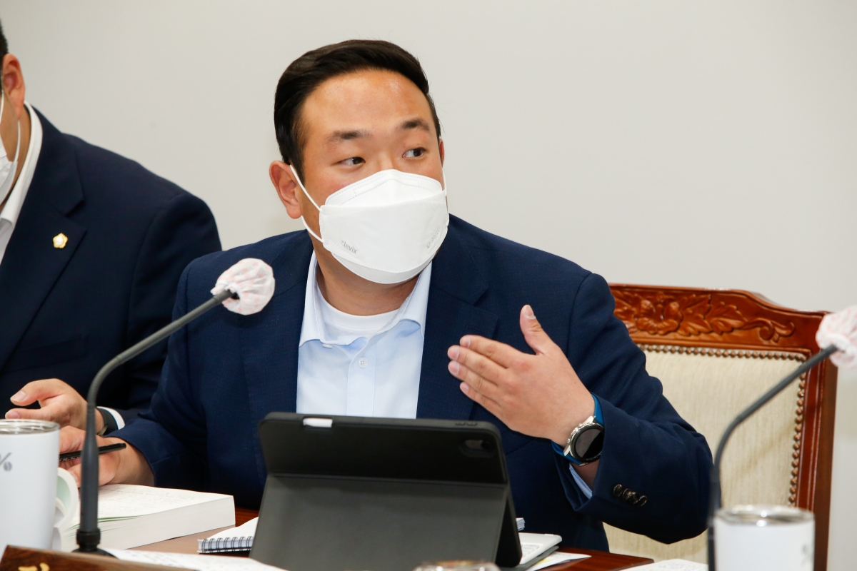 20220914-036[_P7U1922-제261회 제1차 정례회 기획행장위원회 소관 2022년도 행정사무감사 활동.JPG