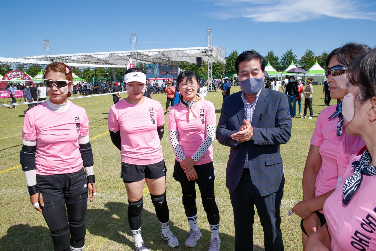 20220924-125[_P7U3946-1-제28회 LG주부배구대회.jpg