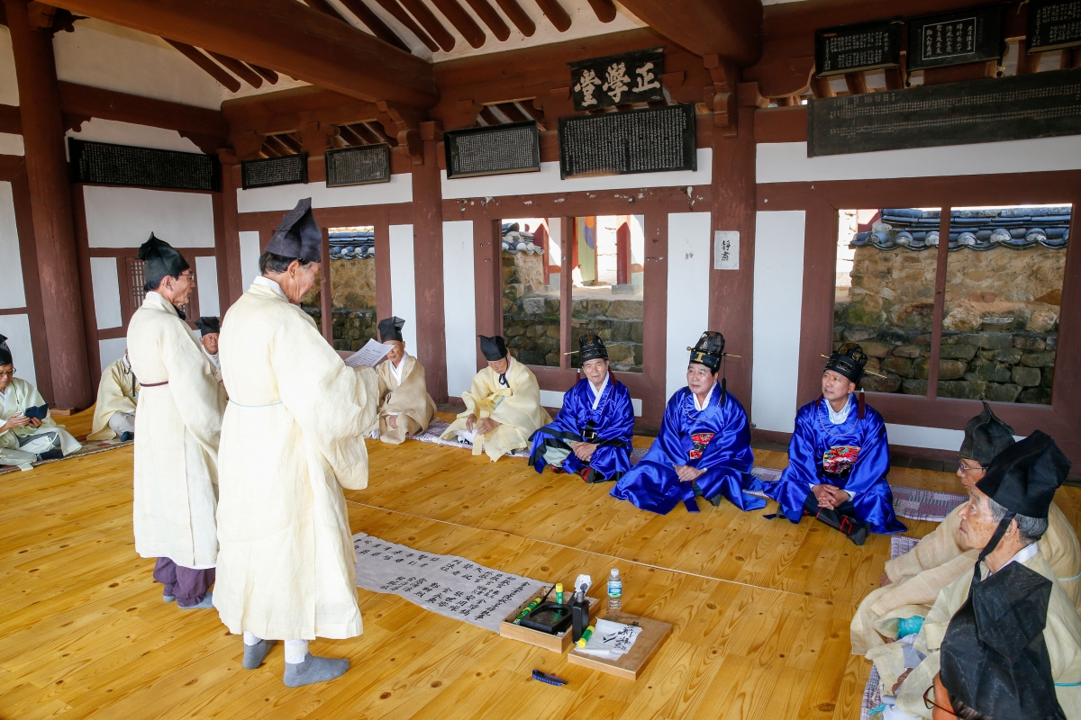 20221001-004[_P7U4821-1-금오서원 추계향사.jpg