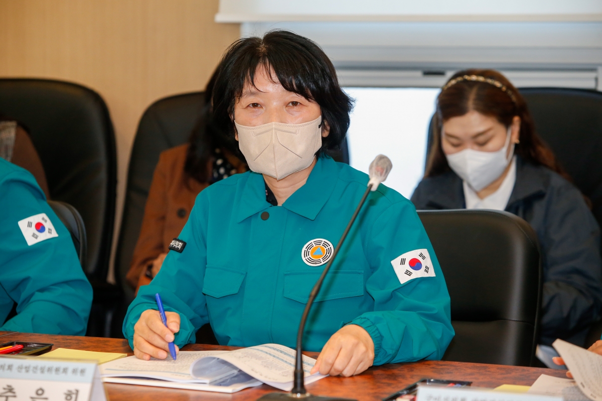20221020-018[_P7U7459-제262회 임시회시 산업건설위원회 구미전자정보기술원 현장방문활동.JPG