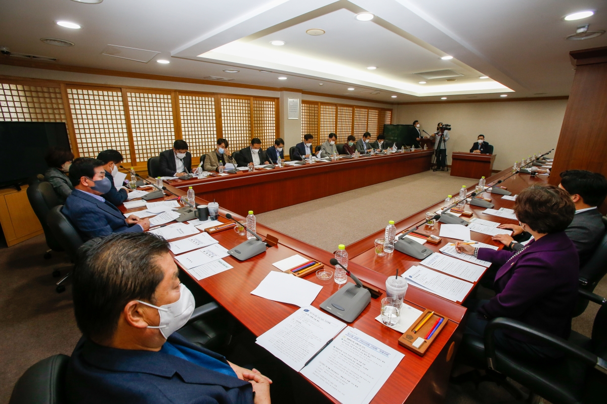 20221021-002[_P7U7988-구미시의회 전체의원 간담회.JPG