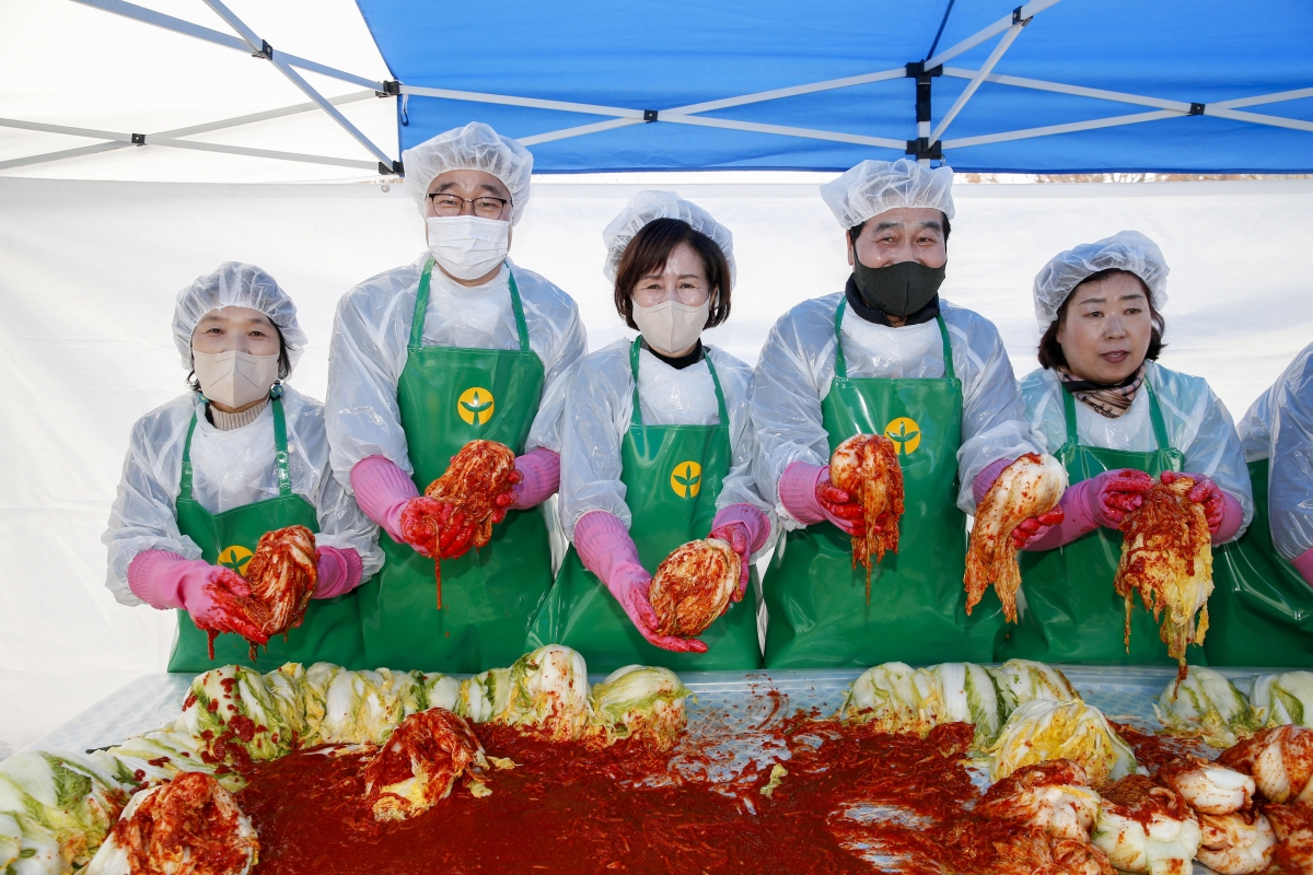 20221122-056[_P7U2151-1-2022 사랑의 김장담그기 행사.jpg