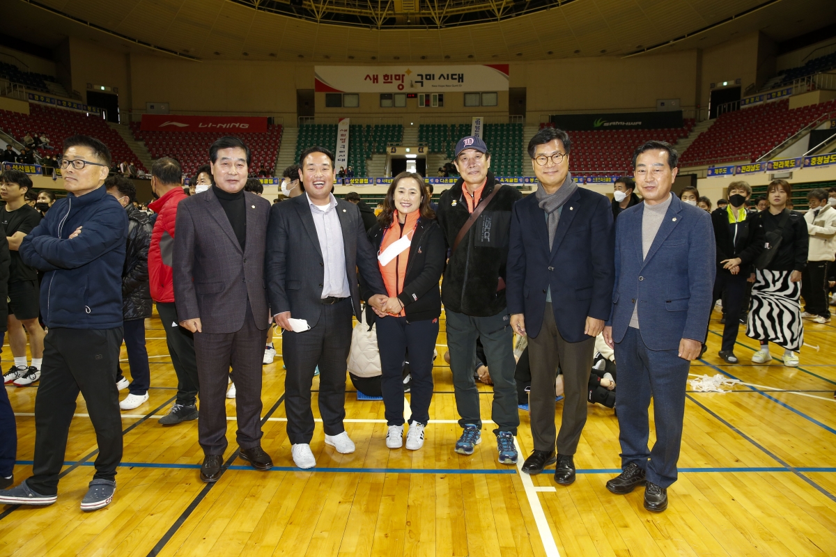 20221127-052[_P7U2939-1-제15회 구미새마을배 오픈 배드민턴대회.jpg