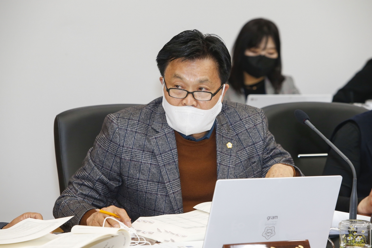 20221205-039[_P7U4628-제263회 구미시의회 제2차 정례회시 예산결산특별위원회 2023년도 예산안 및 기금운용계획안 심사활동.jpg
