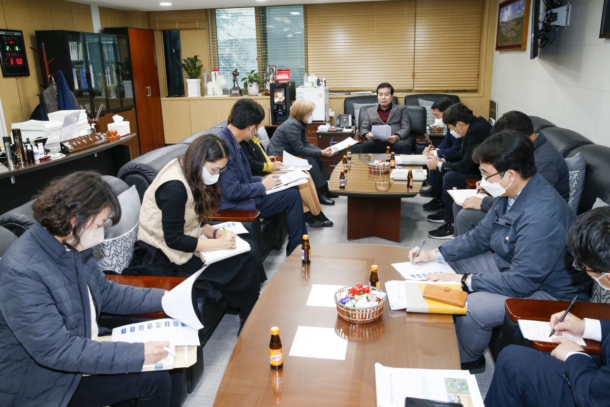 20221206-022[_P7U4709-1-17통 경로당 건립 관련 회의.jpg
