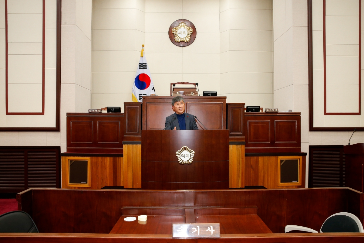 20221210-035[_P7U5165-구미시 청소년 참여기구 구미시의회 방문.JPG