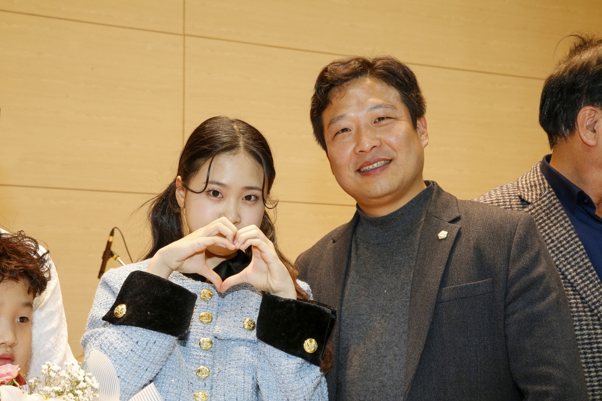 20221217-025[_P7U6293-1-제2회 한국음악창착 콩쿠르대회.jpg