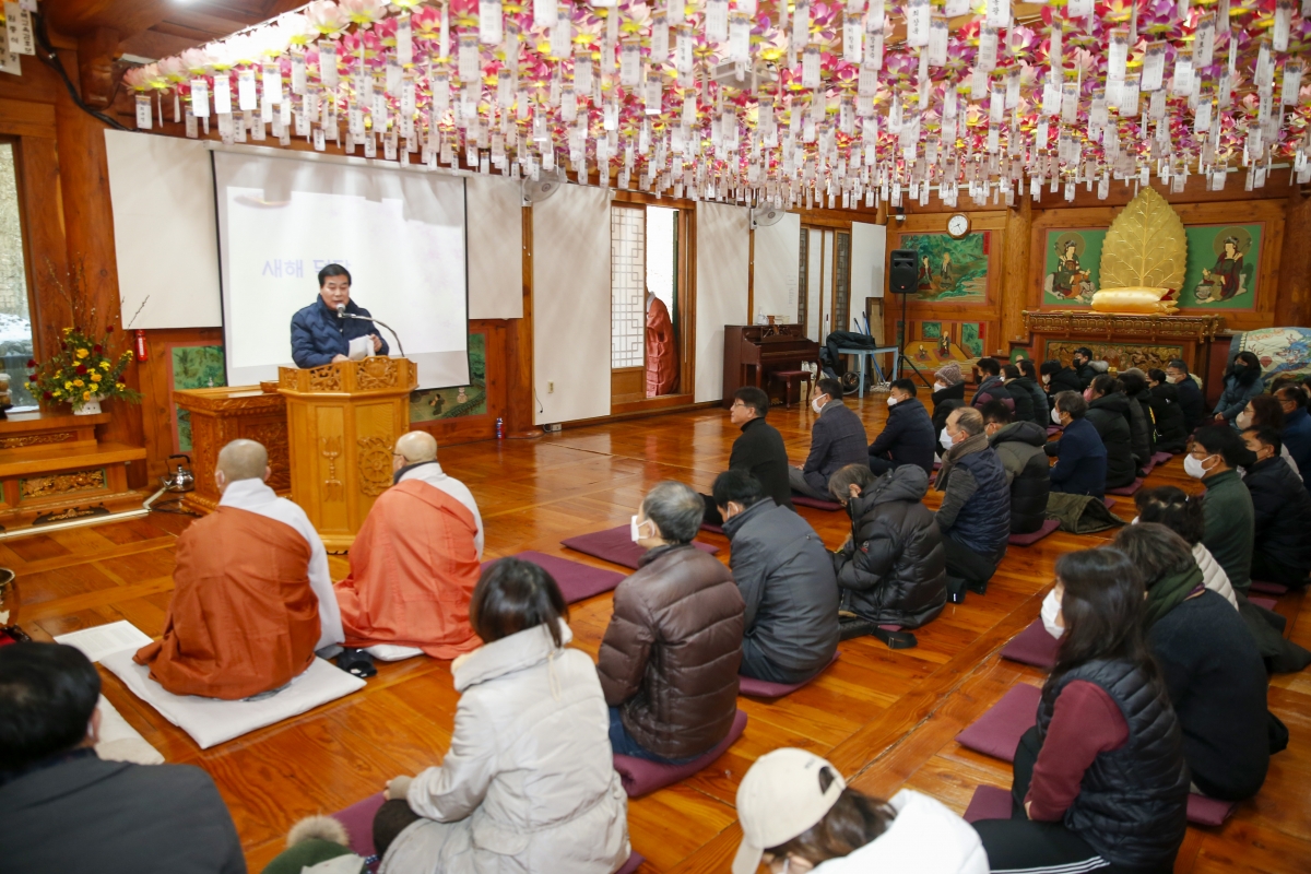 20230101-163[_P7U7911-1-2023 해평도리사 해맞이 법회.jpg