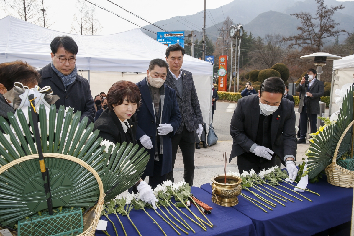 20230118-038[_P7U9594-1-박희광 선생 53주기 추모식.jpg