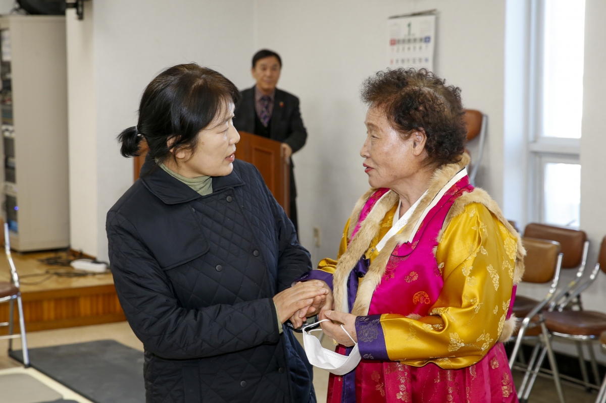 20230125-051[_P7U0401-1-대한노인회 구미시지회 신년교례회 합동세배.jpg