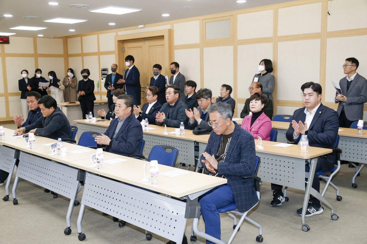 20230208-031[_P7U1570-1-아주스틸↔구미시 투자양해각서 체결식.jpg