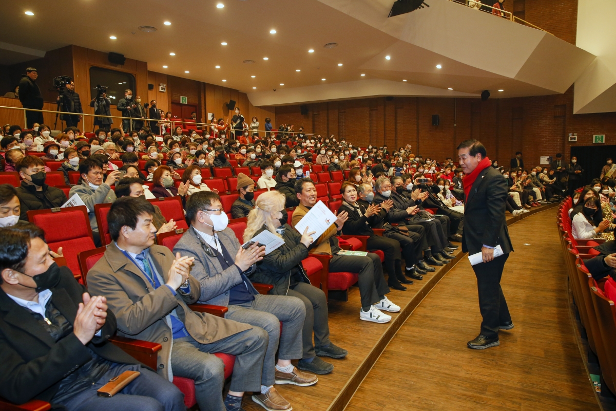 20230215-002[_P7U2118-1-제3회 구미시와 함께하는 엉클권 청소년 비전 음악회.jpg