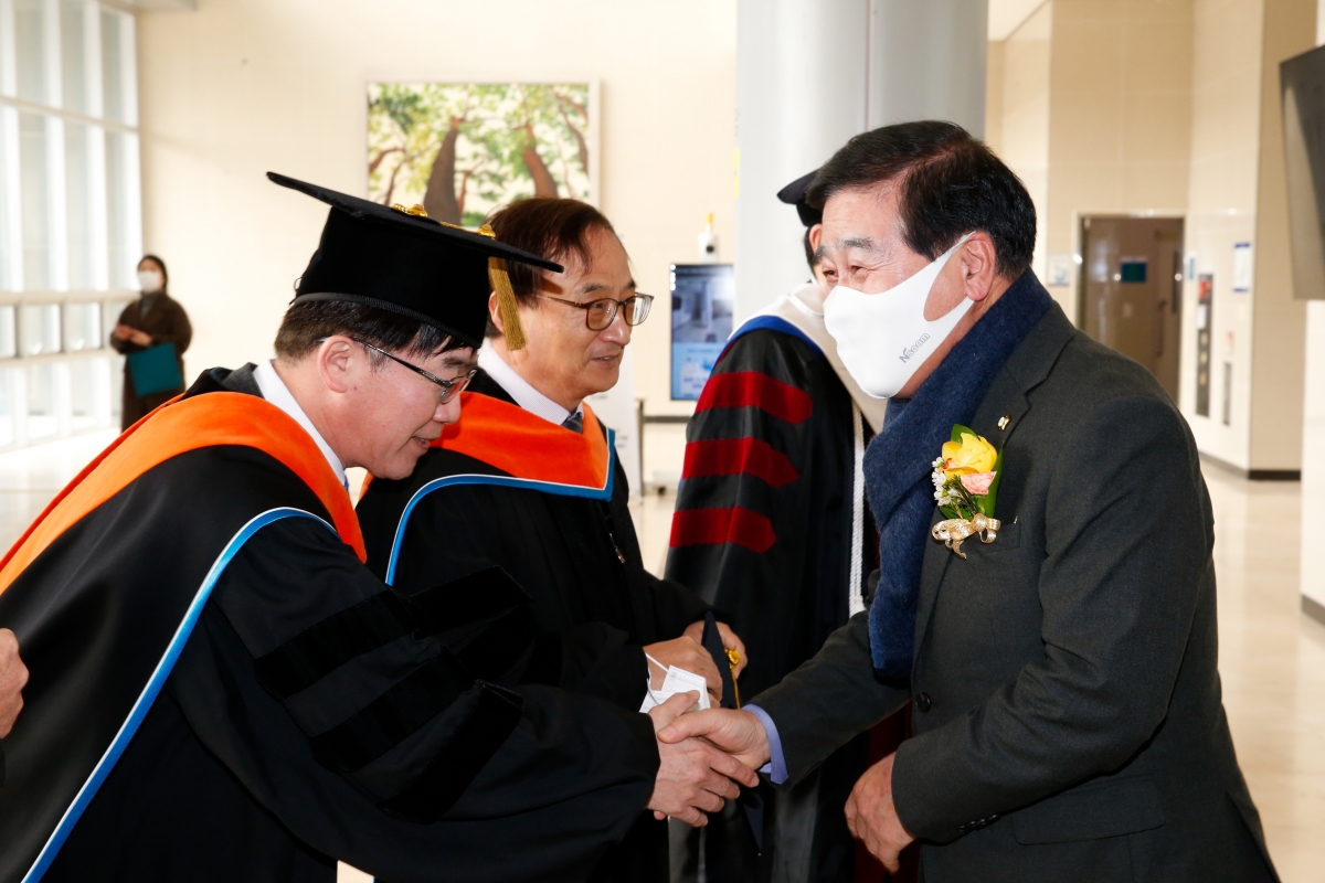 20230217-002[_P7U2425-2022 학년도 금오공과대학교 학위수여식.JPG