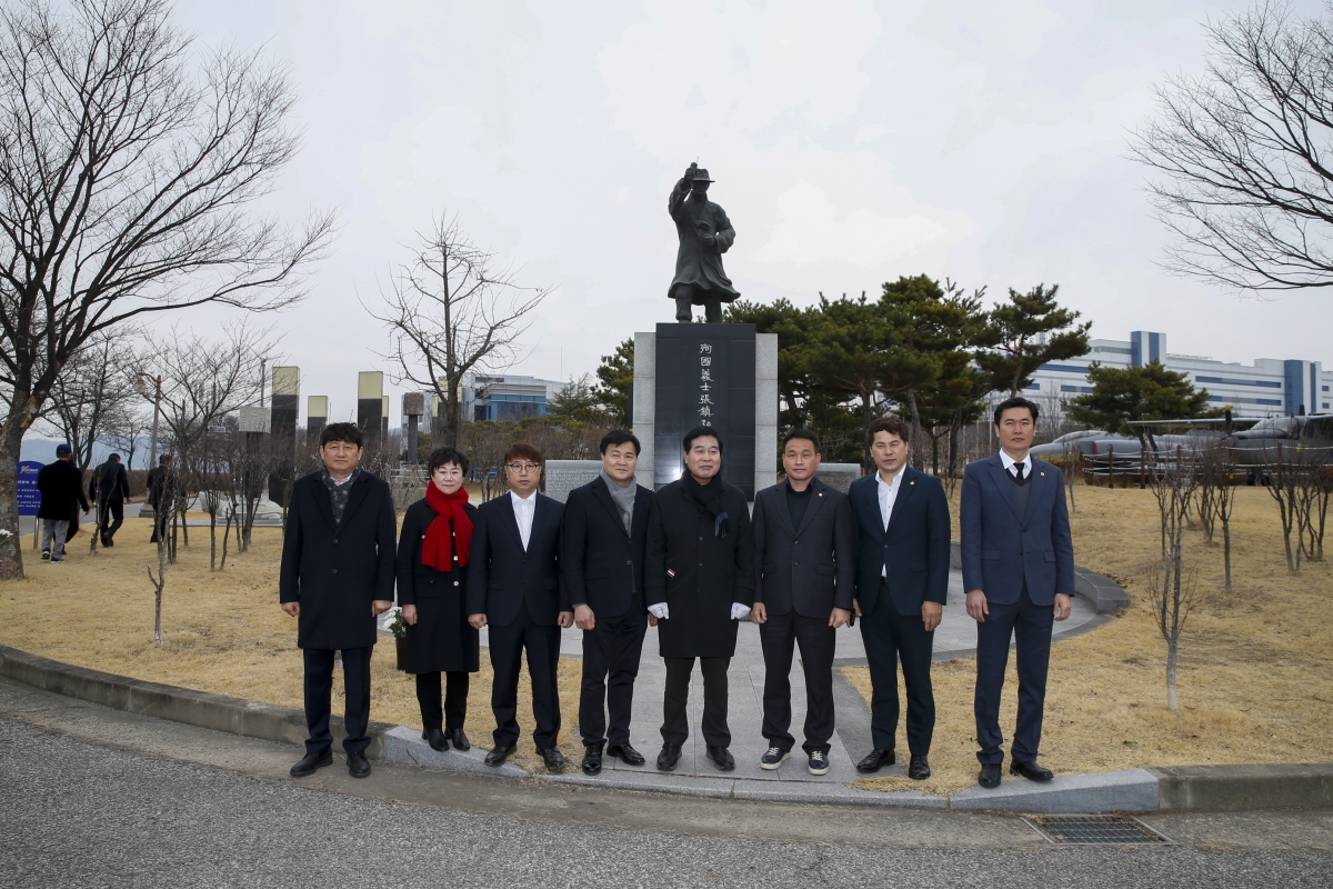 20230301-064[_P7U3345-1-3·1절 기념 장진홍 선생 추념.jpg