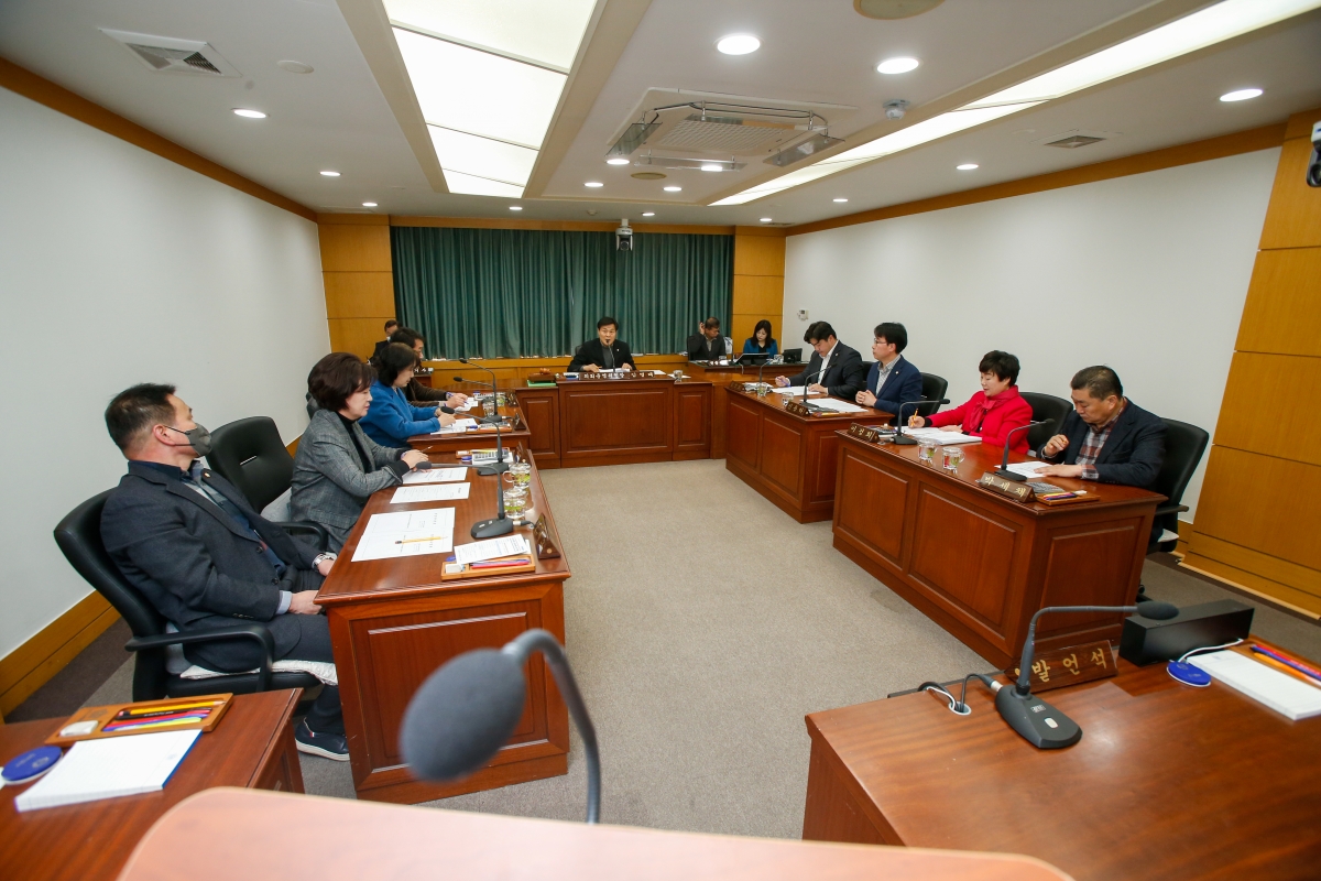 20230303-006[_P7U3523-폐회중 의회운영위원회 활동.JPG
