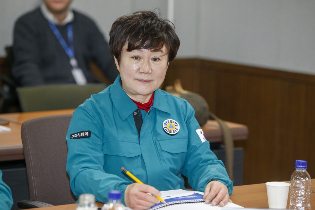 20230315-011[_P7U4856-1-제265회 임시회시 산업건설위원회 구미전자정보기술원 분원 현장방문.jpg