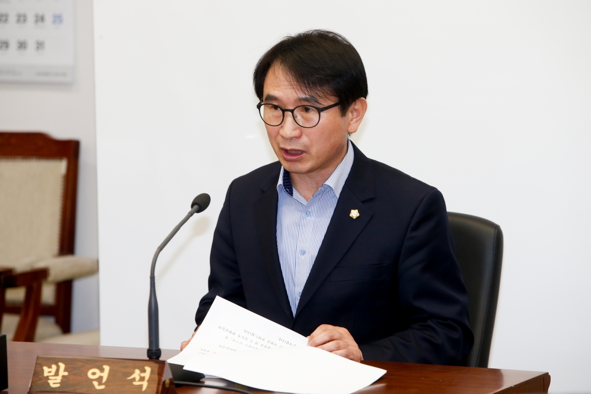 20230331-013[_P7U5971-제2차 의원연구단체심의위원회 활동.JPG