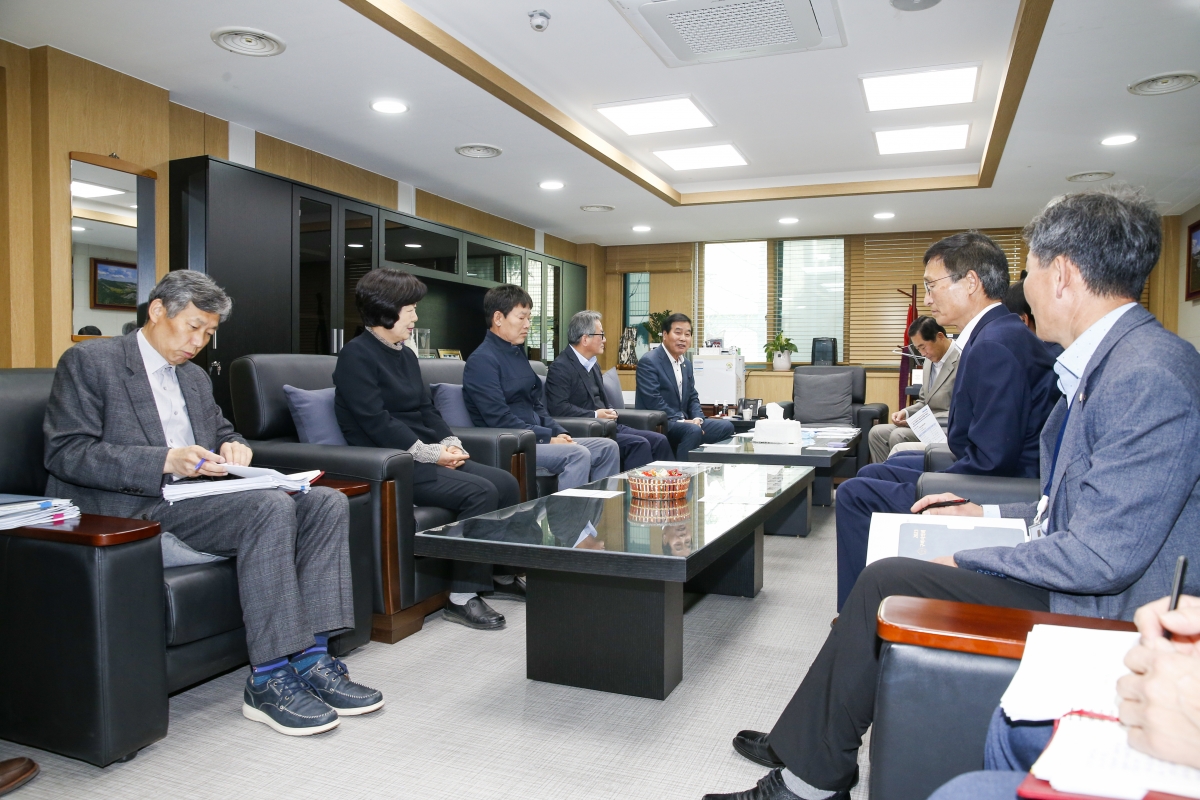 20230403-021[_P7U6416-1-2022회계연도 결산검사위원 위촉식.jpg