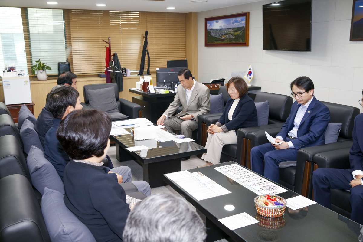 20230403-024[_P7U6423-1-2022회계연도 결산검사위원 위촉식.jpg