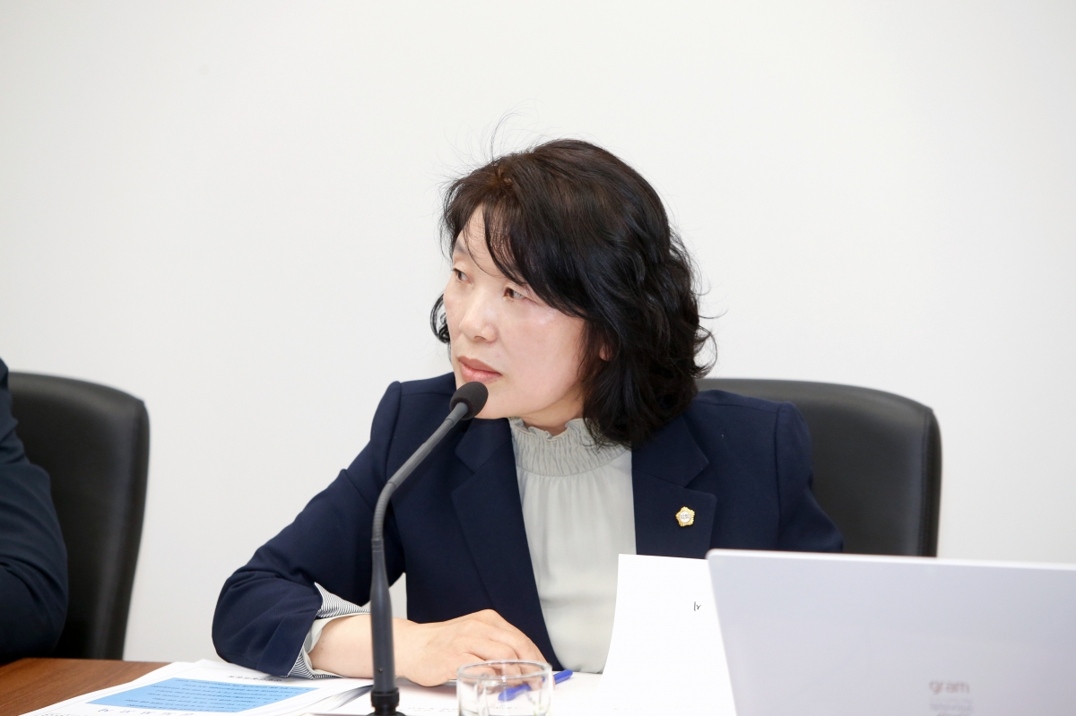 20230413-076[_P7U7879-제266회 임시회 산업건설위원회 조례안 심사활동.jpg