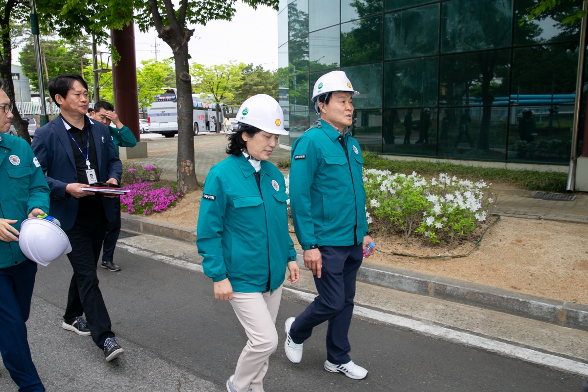 20230414-028[_P7U7997-제266회 임시회 산업건설위원회 구미하수처리장 현장방문.JPG