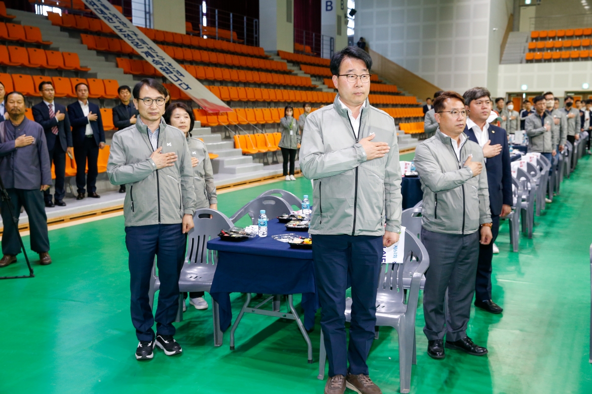 20230412-119[_P7U7573-제61회 경북도민체전 구미시선수단 필승결의대회 및 결단식.JPG