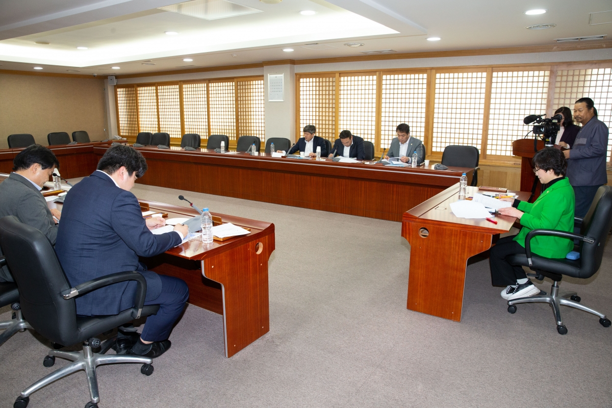 20230419-086[_P7U8804-구미시의회 의원연구단체 탄소중립연구회 발대식.JPG