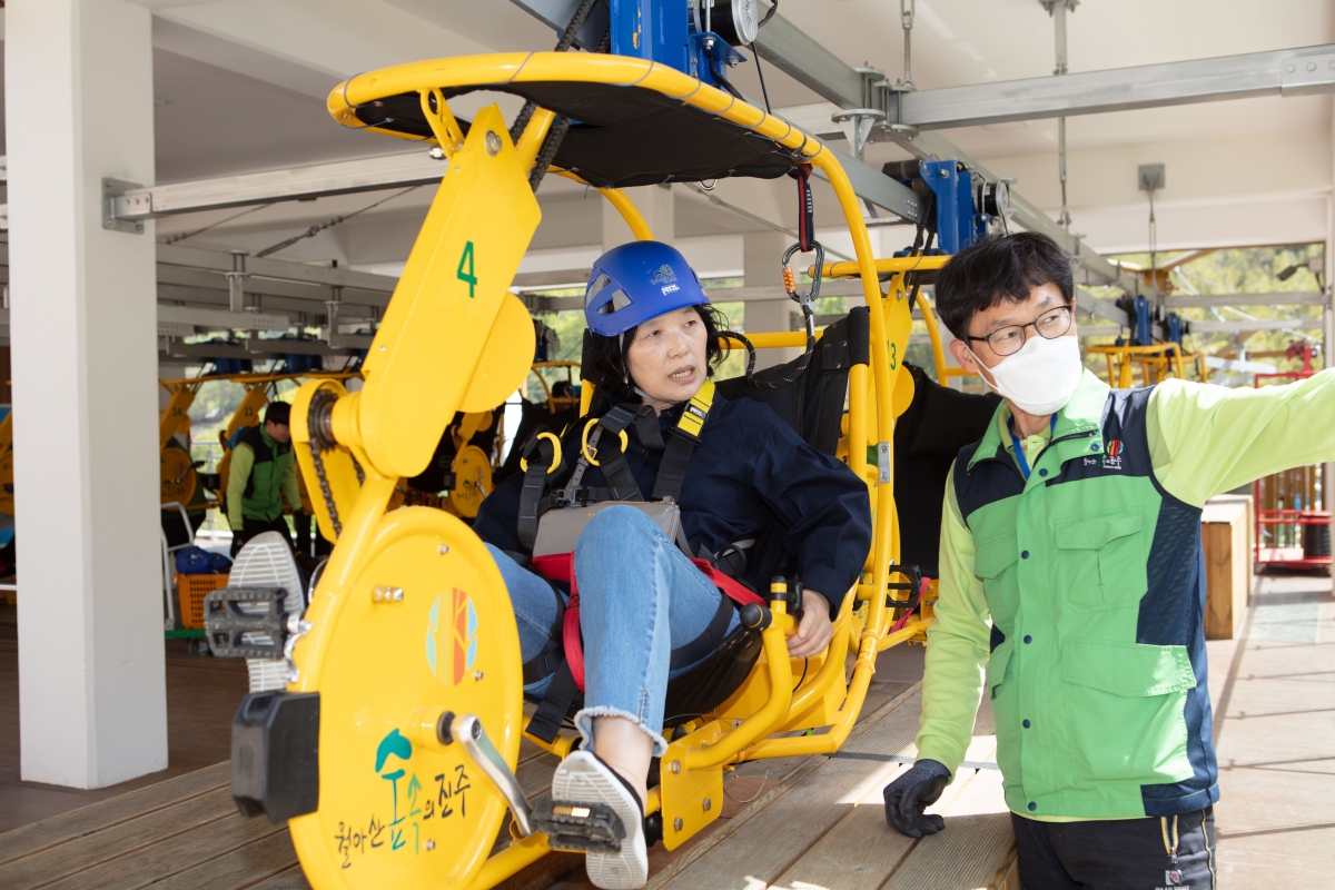 20230417-188[IMG_4351-제266회 임시회 산업건설위원회 경남 진주시 월아산 자연휴양림 비교견학.JPG