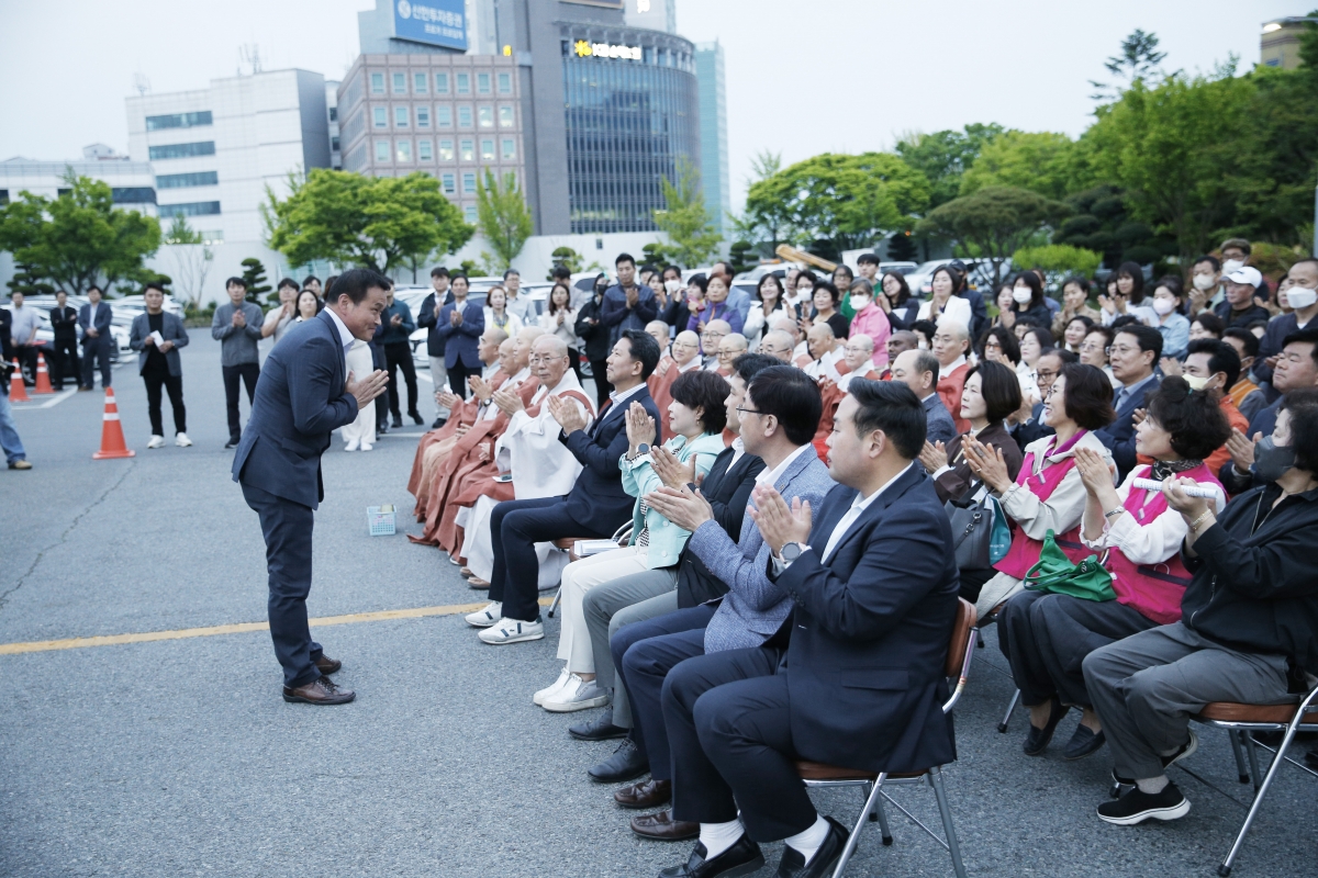 20230503-008[_P7U9869-구미시청 봉축연등 점등식.jpg