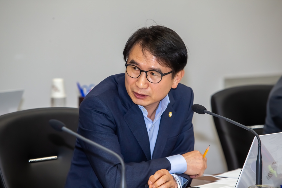 20230510-038[_P7U1118-제267회 임시회 산업건설위원회 조례안 심사활동.JPG
