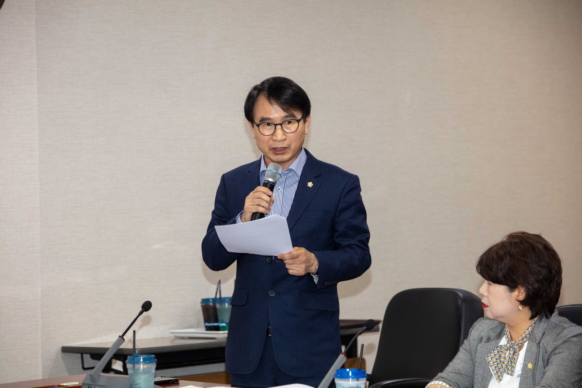 20230515-039[IMG_5152-의원연구단체 자치법규연구회 강연회.JPG