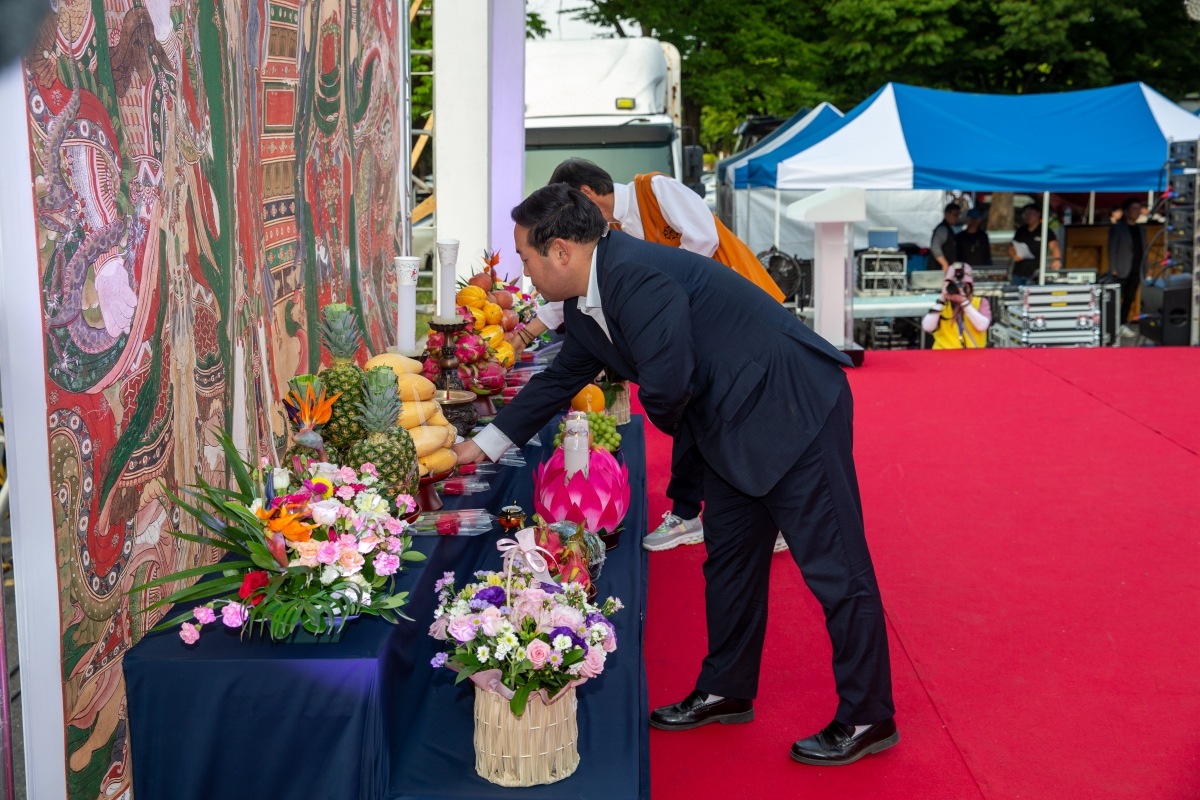 20230521-058[_P7U2755-불기2567년 부처님 오신 날 기념 봉축법요식 및 연등축제.JPG