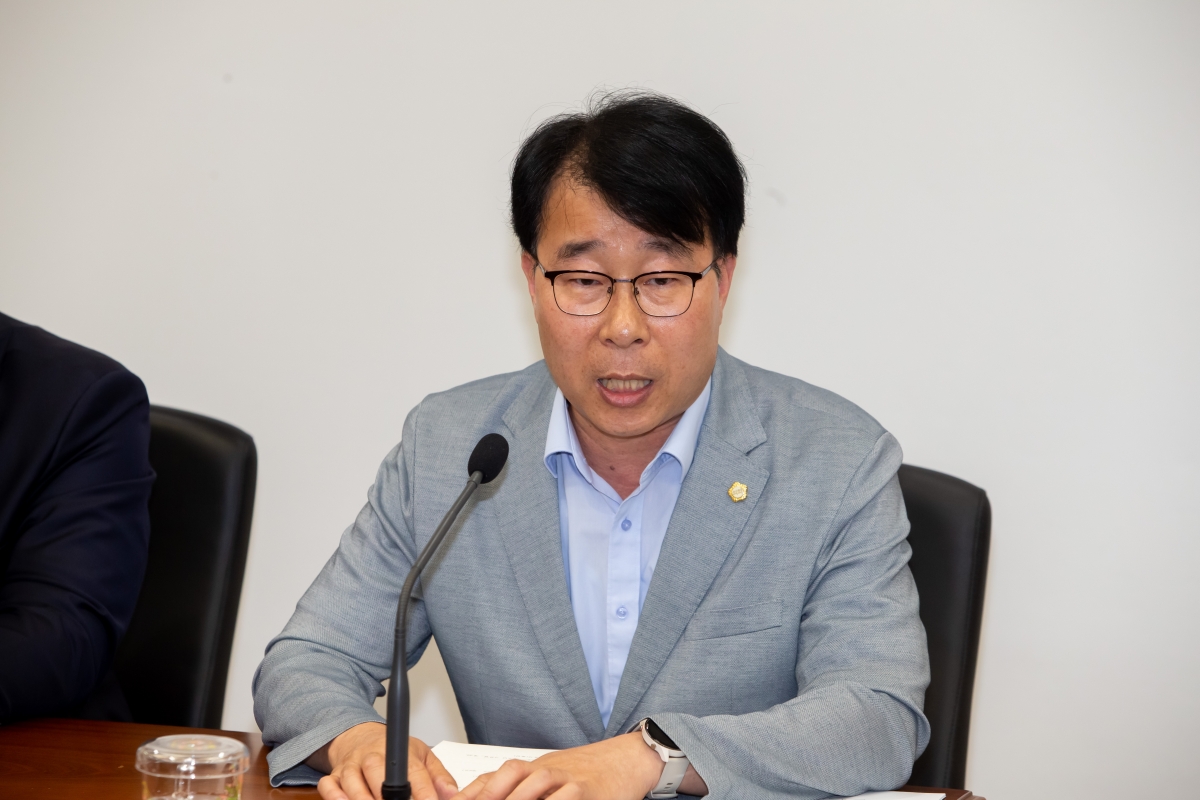 20230605-014[_P7U4139-제268회 정례회 의회운영위원회 조례안 심사활동.JPG