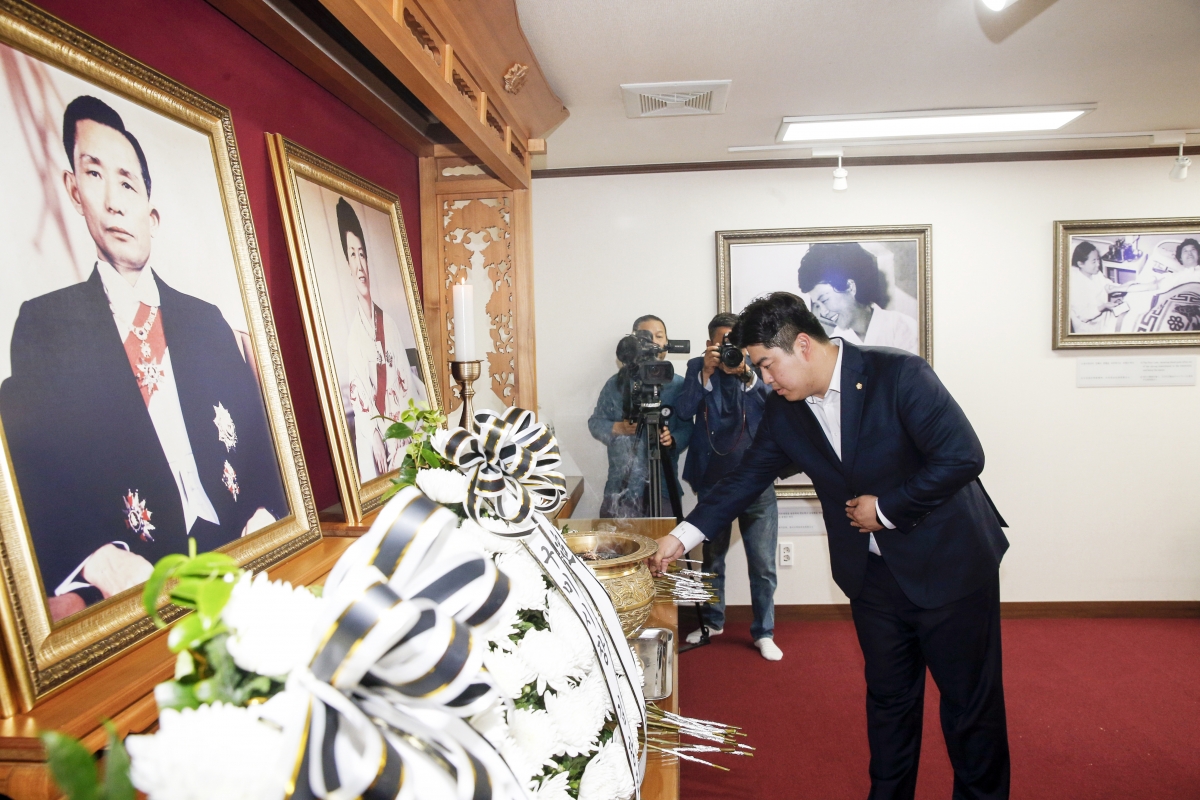 20230606-108[_P7U4487-1-제68회 현충일 박정희대통령 생가 추념.jpg