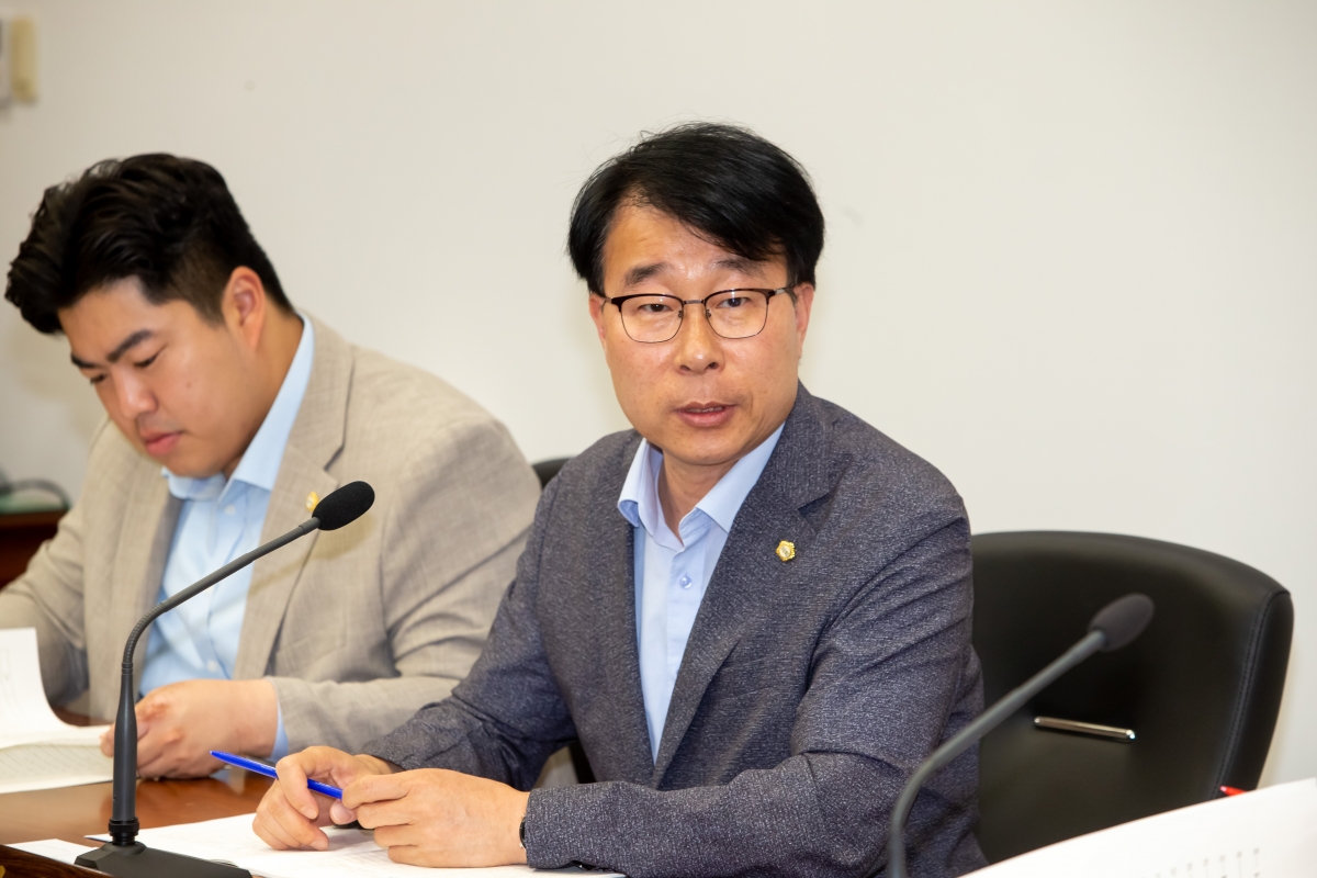 20230607-008[_P7U4531-제268회 정례회 의회운영위원회 소관 2023년도 행정사무감사 활동.JPG