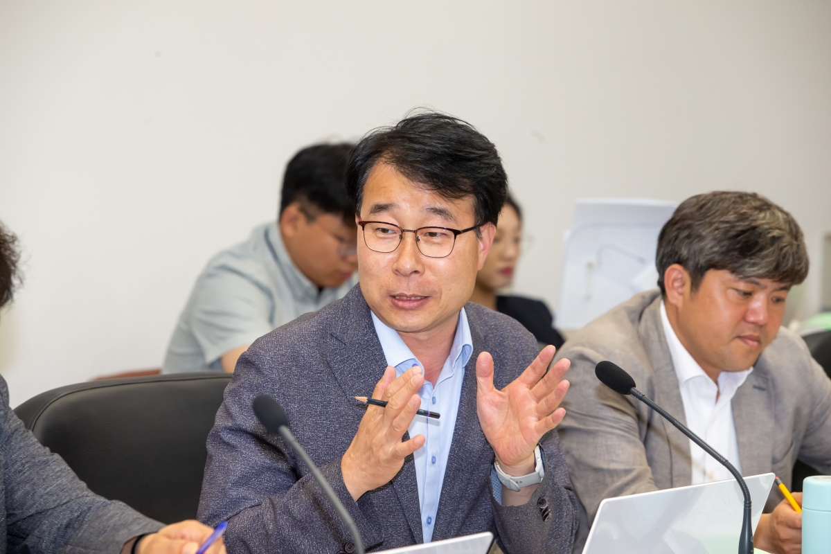 20230607-054[_P7U4800-제268회 정례회 기획행정위원회 소관 2023년도 행정사무감사 활동.JPG