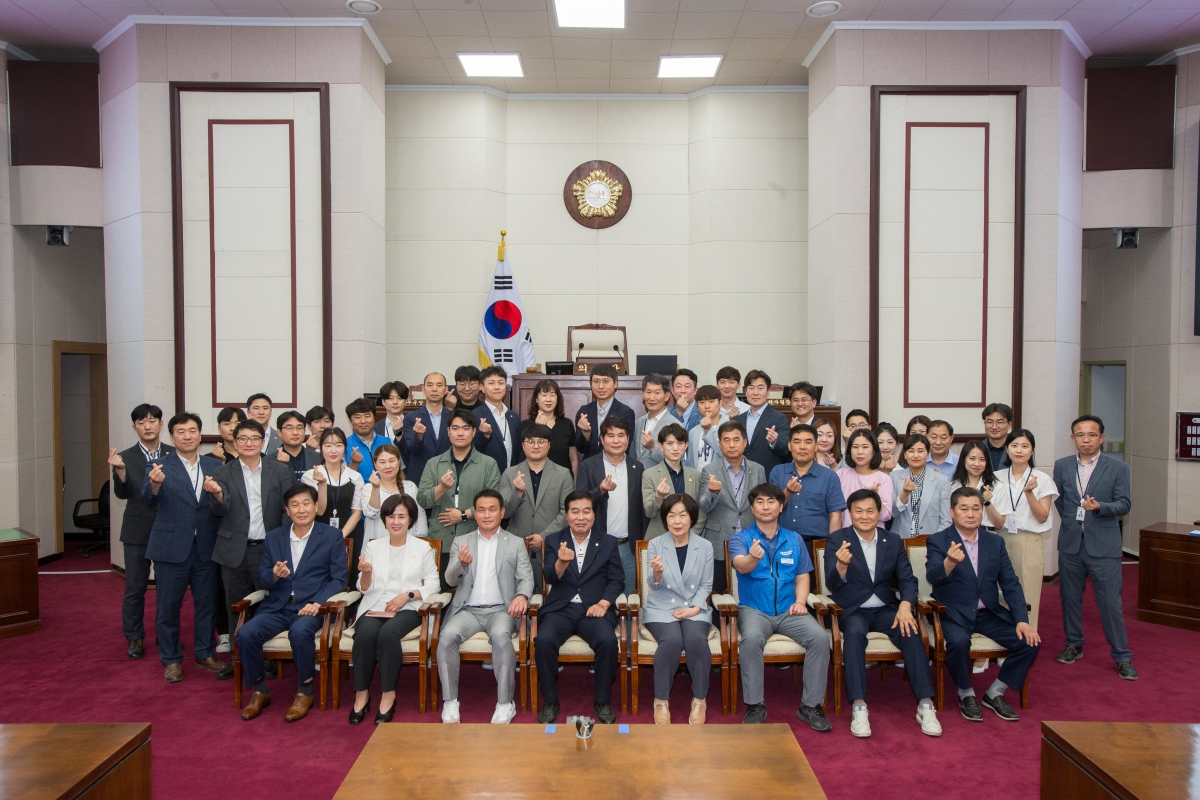 20230623-072[_P7U6631-전명희 의회사무국장 퇴임식.JPG