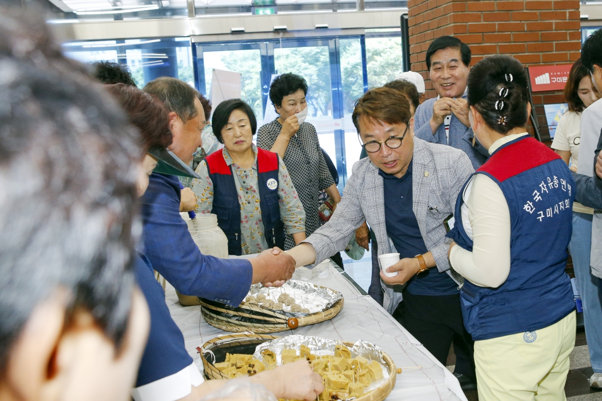 20230625-004[_P7U6911-1-6.25전쟁 제73주년 호국보훈 기념행사.jpg