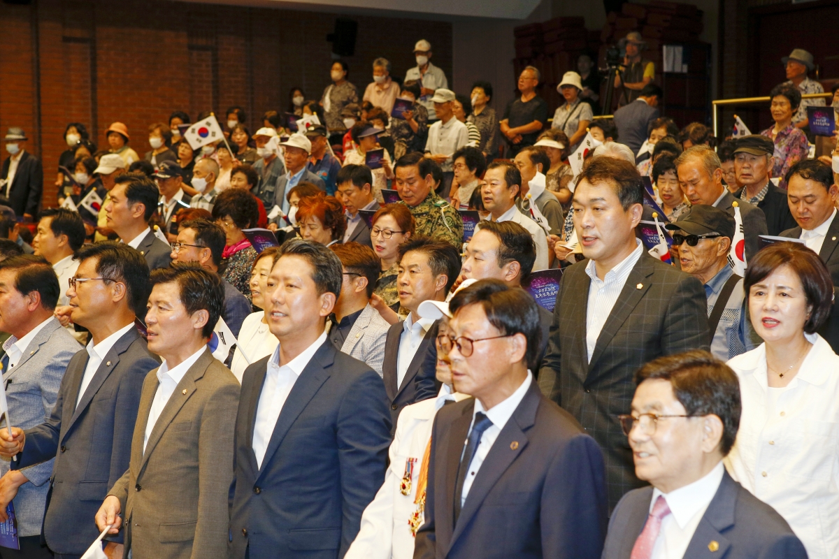 20230625-053[_P7U7057-1-6.25전쟁 제73주년 호국보훈 기념행사.jpg