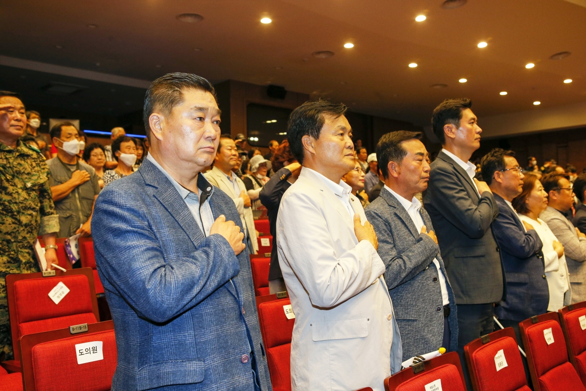 20230625-024[_P7U6978-1-6.25전쟁 제73주년 호국보훈 기념행사.jpg