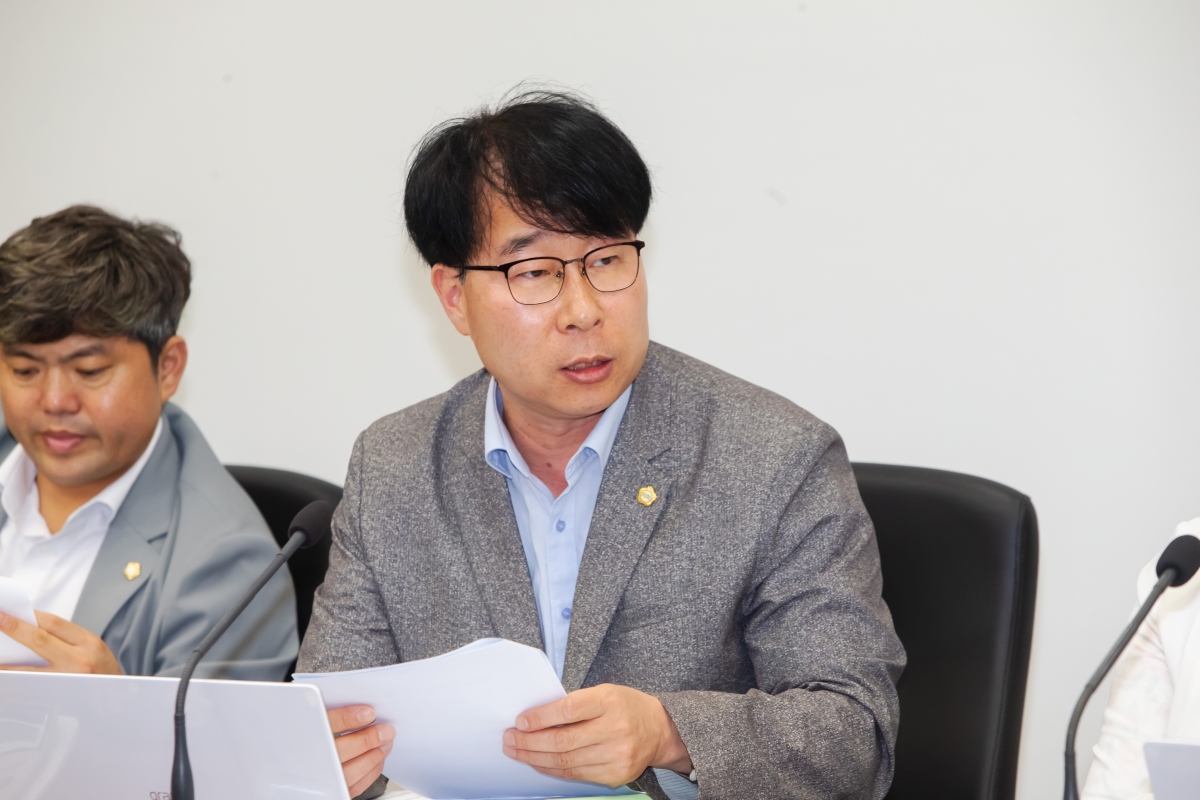 20230711-015[_P7U8348-제269회 임시회 예산결산특별위원회 2023년도 제1회 추경예산안 심사활동.JPG