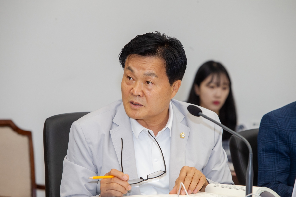 20230711-020[_P7U8364-제269회 임시회 예산결산특별위원회 2023년도 제1회 추경예산안 심사활동.JPG