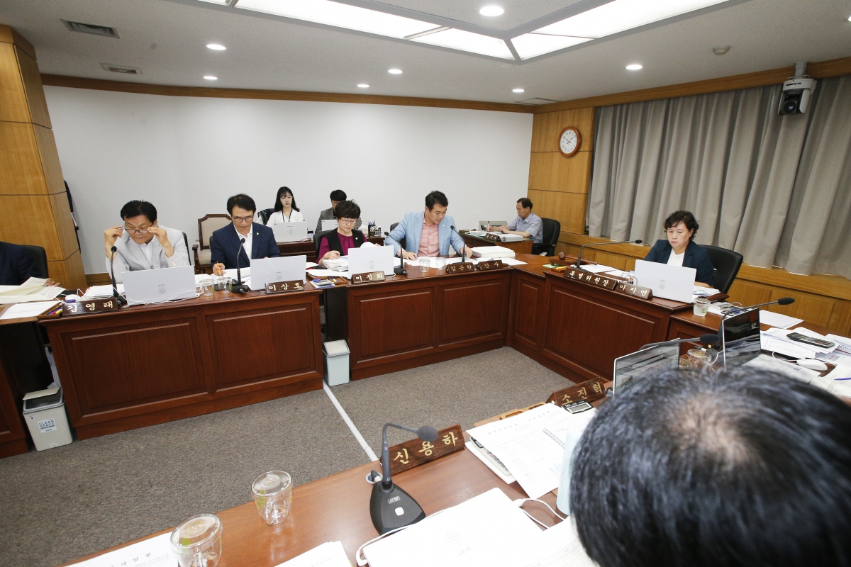 20230712-006[_P7U8565-제269회 임시회 예산결산특별위원회 2023년도 제1회 추경예산안 심사활동.JPG