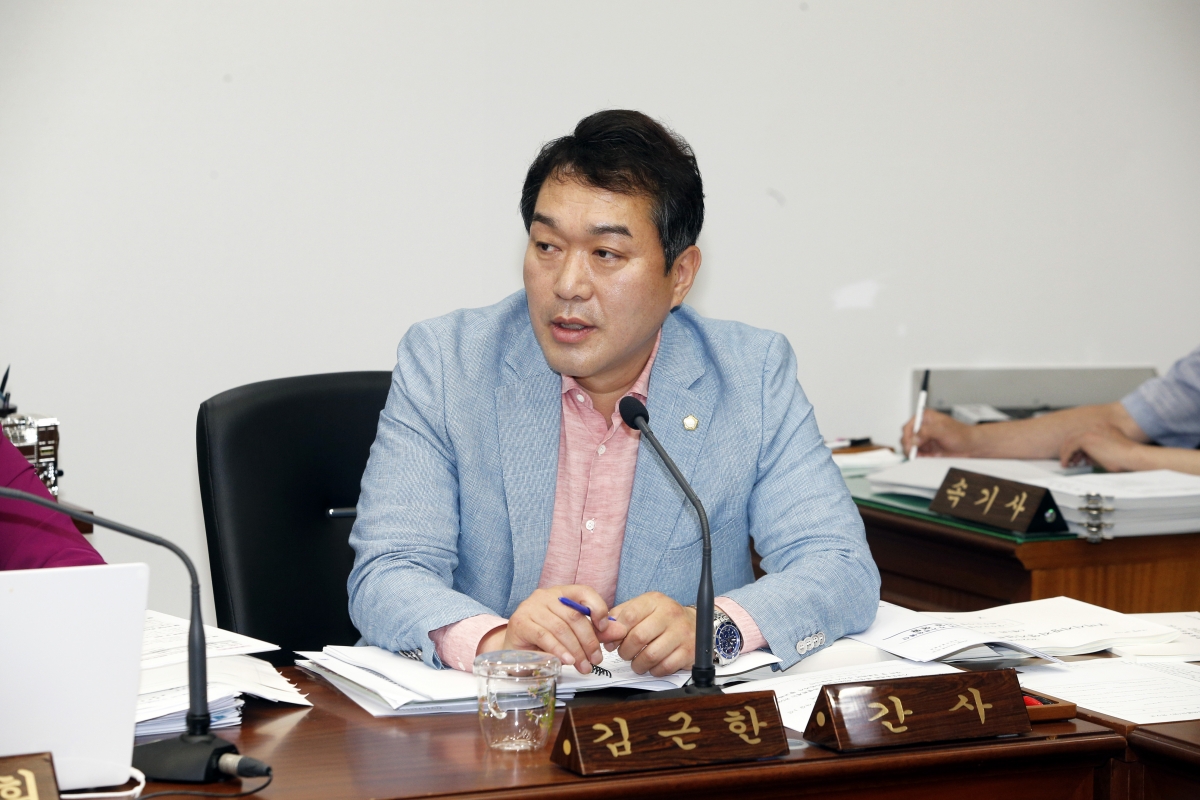 20230712-008[_P7U8581-제269회 임시회 예산결산특별위원회 2023년도 제1회 추경예산안 심사활동.JPG
