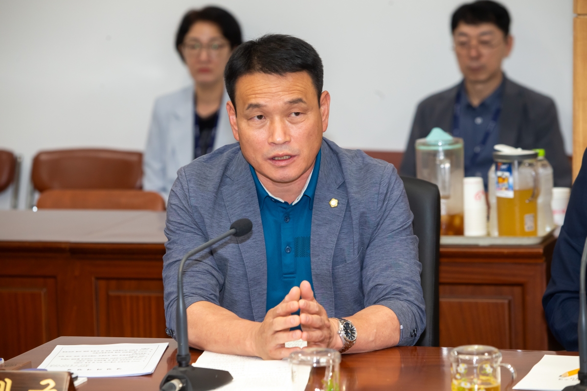 20230706-050[_P7U7980-제269회 임시회 산업건설위원회 조례안 심사활동.JPG