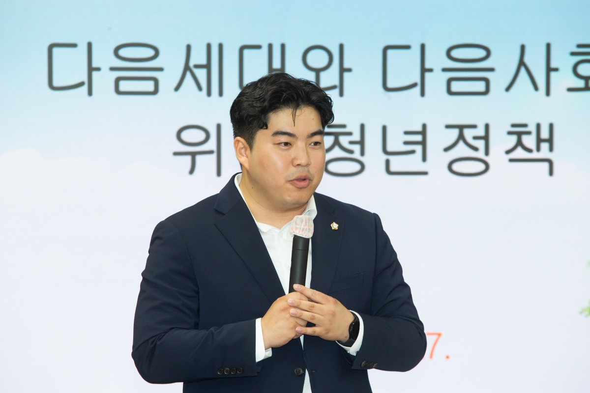 20230727-004[_P7U9149-의원연구단체 청인심 김요한 박사 초청 세미나.JPG